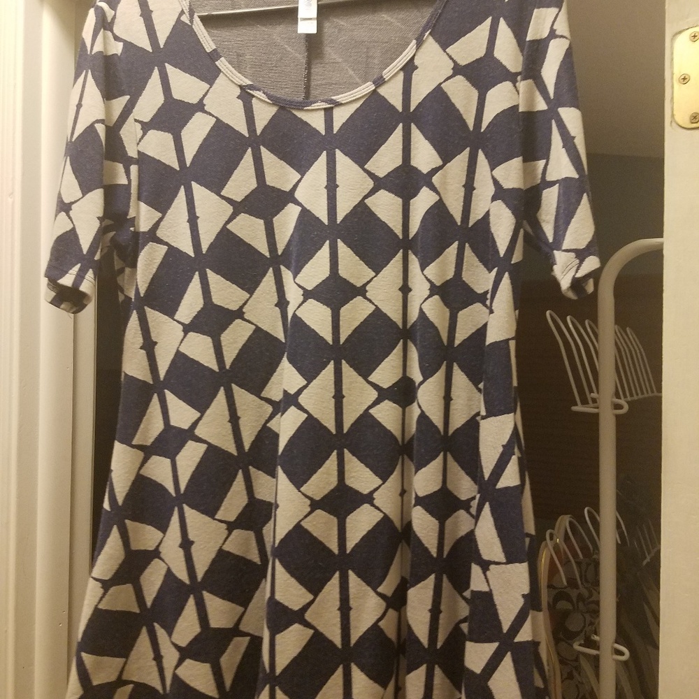 Lularoe medium perfect